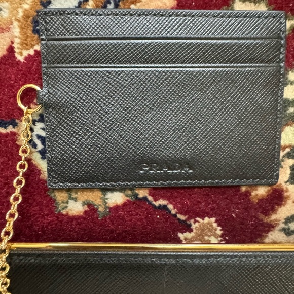 🍁SOLD🍁 Prada Saffiano Wallet - Picture 6 of 17